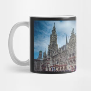 Rathaus-Glockenspiel of München Mug